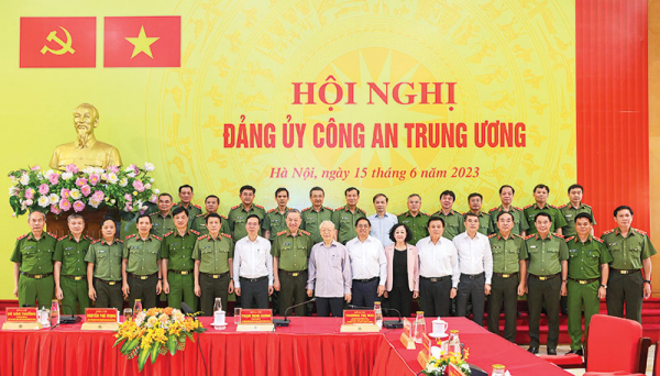 Ghi đậm dấu ấn nửa nhiệm kỳ thực hiện Nghị quyết Đại hội XIII của Đảng -0