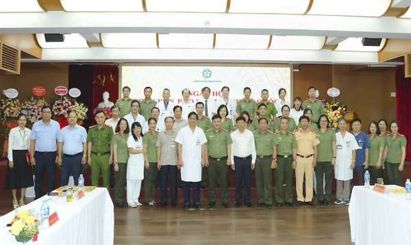 Lan toả phong trào toàn dân bảo vệ an ninh Tổ quốc tại Bệnh viện Bạch Mai -0