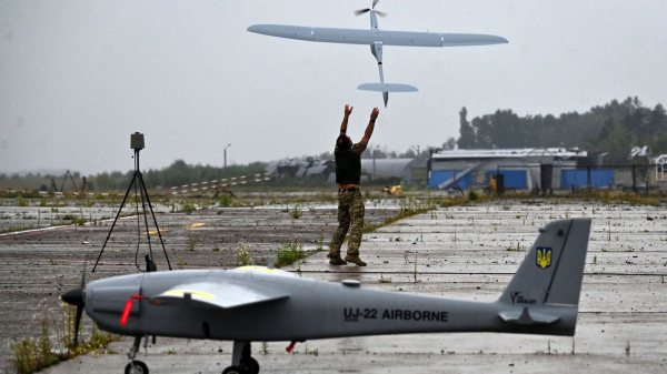 UAV Ukraine tập kích ga đường sắt ở Nga -0