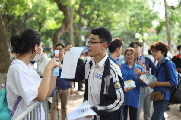 2 Thủ khoa toàn quốc trượt nguyện vọng 1 vào Đại học Bách Khoa Hà Nội -0