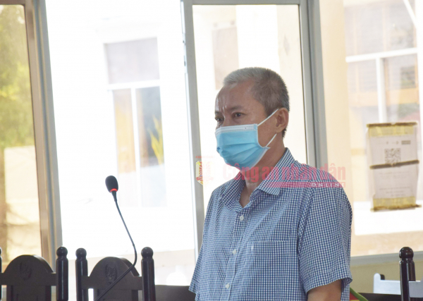 Cựu Phó Chánh án TAND tỉnh Bạc Liêu lĩnh 4 năm tù vì nhận hối lộ -0
