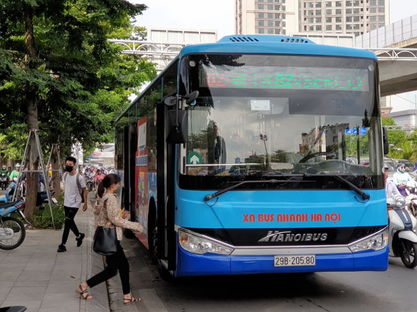 Hà Nội: Xe buýt “không nghỉ” trong kỳ nghỉ lễ 2/9 -0