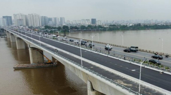 Từ 30/8: Hà Nội áp dụng phương án phân luồng Cầu Vĩnh Tuy mới sau khi thông xe -0
