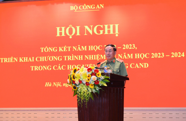 Hội nghị tổng kết -0