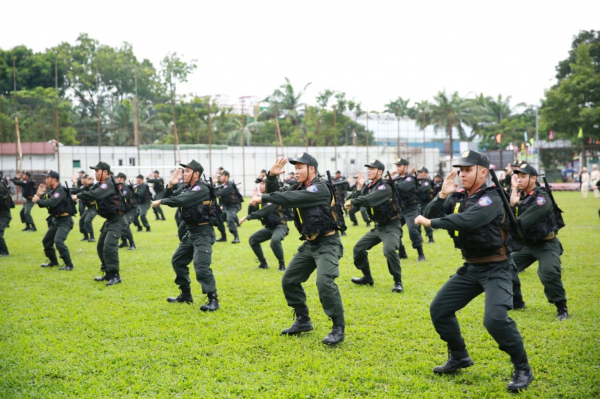 Trung đoàn Cảnh sát cơ động xứng đáng là “Quả đấm thép” của Công an TP Hồ Chí Minh -0