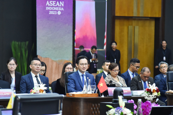 Vietnam attends ASEAN Foreign Ministers’ Meeting -0