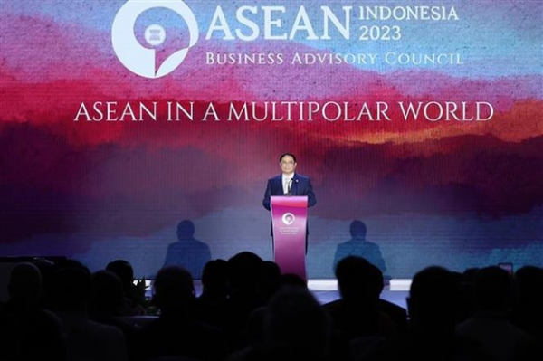 PM delivers speech at ASEAN Business and Investment Summit -0