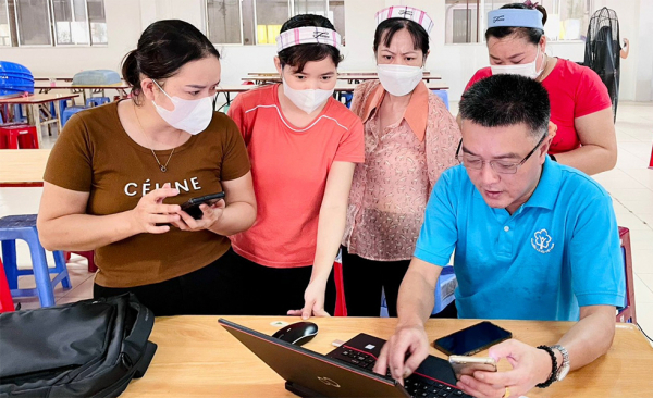 Cấp thẻ Bảo hiểm y tế: Đề nghị cập nhật thông tin nhân thân theo căn cước công dân -0