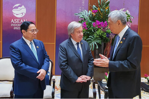 Thủ tướng Phạm Minh Chính gặp mặt, trao đổi với các nhà lãnh đạo -1