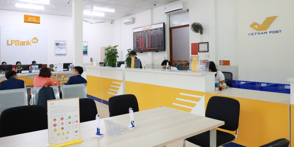 LPBank và Bưu điện Viêt Nam cam kết luôn đảm bảo quyền lợi của khách hàng ở mức cao nhất -0
