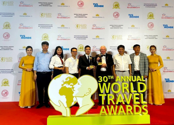 Vietnam win big at World Travel Awards -0