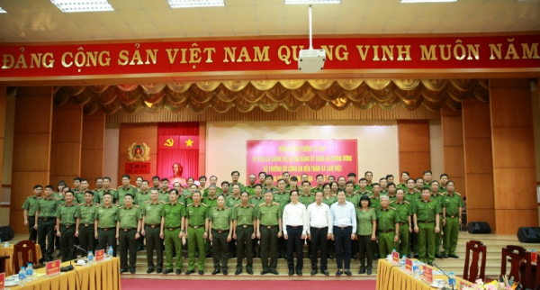 Minister To Lam visits Ba Ria - Vung Tau Provincial Police Department -0