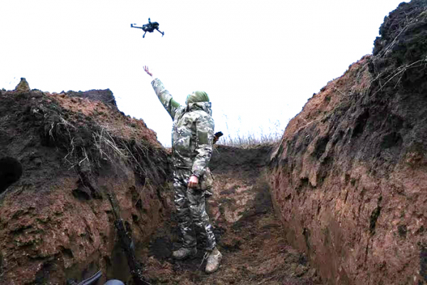 UAV - USV và cuộc chiến kiến – voi -0