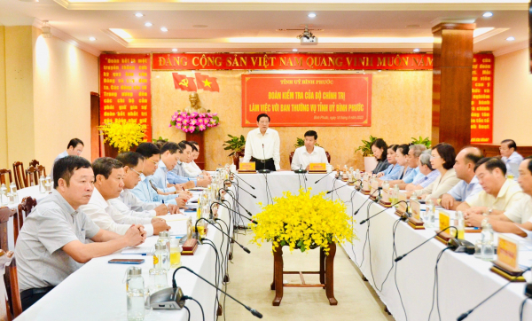 Công bố quyết định kiểm tra của Bộ Chính trị đối với Ban Thường vụ Tỉnh ủy Bình Phước  -0