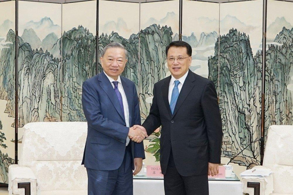 Minister To Lam visits Chongqing city, China -0