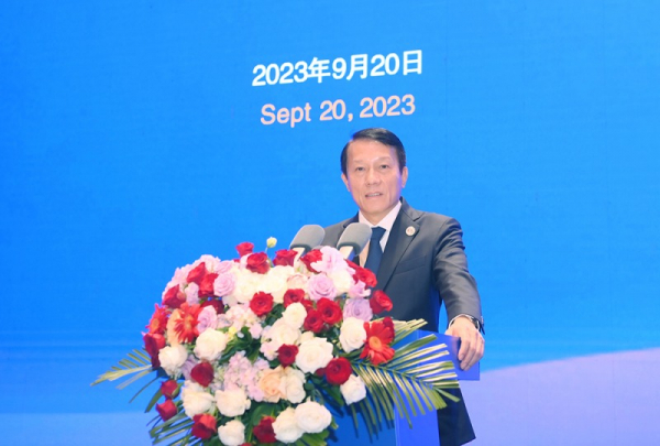 Deputy Minister Luong Tam Quang suggests promoting cooperation at Lianyungang Forum -0