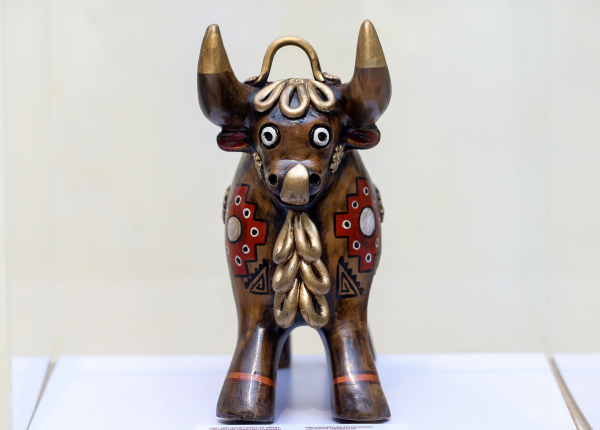 Triển lãm tượng gốm thủ công Peru: 