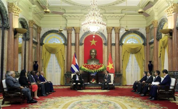 President welcomes leader of National Assembly of People's Power of Cuba -0