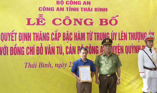 Truy thăng cấp bậc hàm cho cán bộ Công an thị trấn hy sinh khi làm nhiệm vụ -0