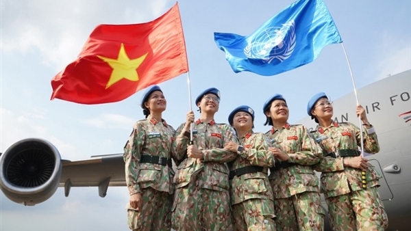 Vietnam makes positive contribution to peace and stability in the region and the world