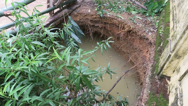 Kiểm tra các hố sụt bất thường trong các khu dân cư -0