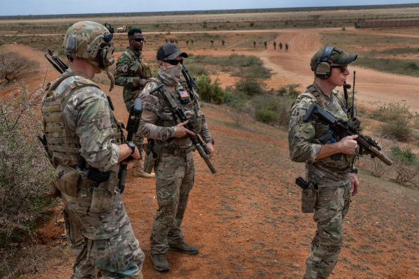 Somalia, điểm sáng của cuộc chiến chống khủng bố của Mỹ ở châu Phi -0