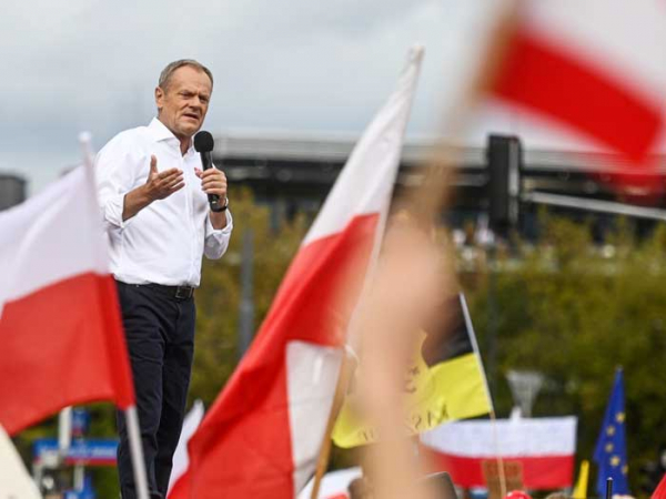 “Gánh nặng” Ukraine và cuộc biểu tình lớn nhất lịch sử Ba Lan -0
