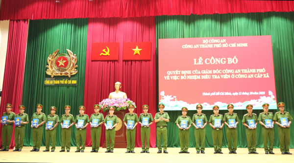 Công an TP Hồ Chí Minh bổ nhiệm 88 điều tra viên ở Công an cấp xã -0