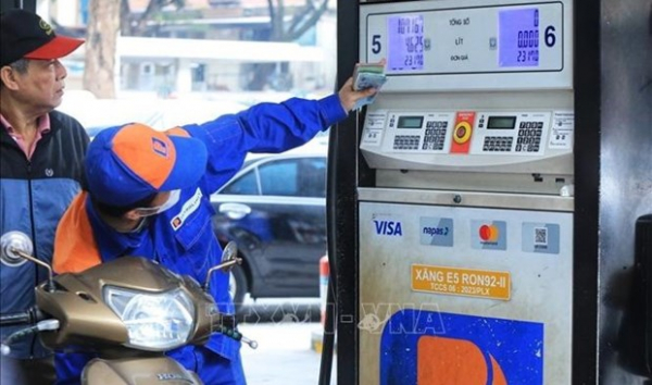 Petrol prices down on October 11 -0