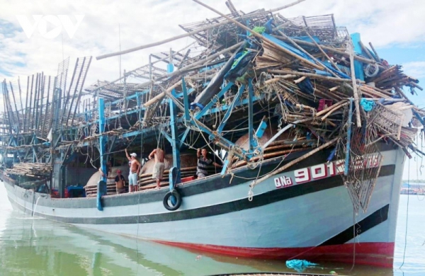Thủ tướng chỉ đạo khẩn trương tìm kiếm, cứu nạn ngư dân trên 2 tàu cá bị chìm tại khu vực đảo Song Tử Tây -0