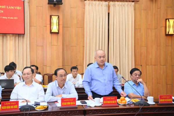 Kịp thời tháo gỡ khó khăn, vướng mắc, phục vụ phát triển kinh tế - xã hội tỉnh Hưng Yên -0
