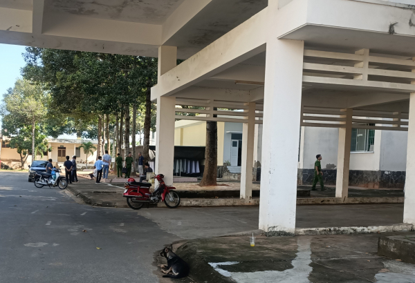 Điều tra vụ một bệnh nhân nhảy lầu tử vong tại Bênh viện Đa khoa tỉnh Bình Thuận -0