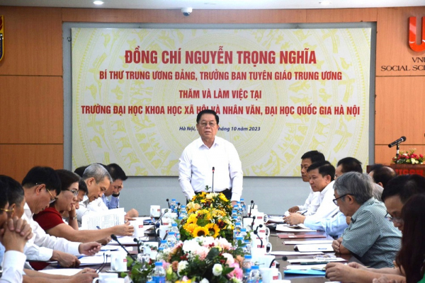 Đưa việc học tập nghề làm báo của Bác Hồ thành kinh nghiệm hằng ngày -0