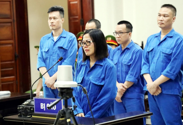Cựu Trưởng ban thư ký tài chính AIC Nguyễn Thị Thu Phương một mực chối tội -0