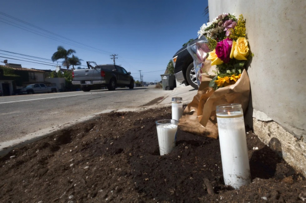 4 nữ sinh ở Mỹ bị tông thiệt mạng khi dạo trên đường  -0