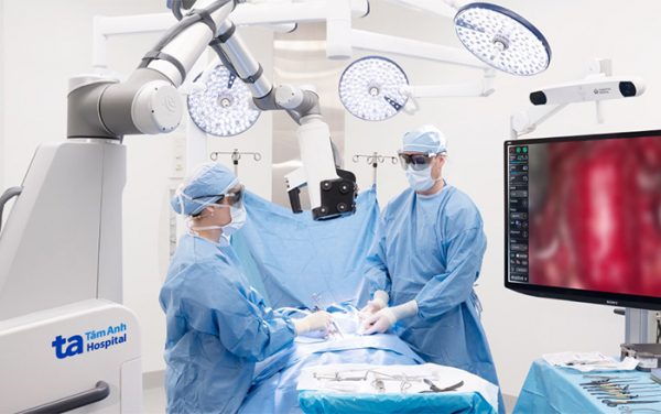 Hệ thống Bệnh viện Đa khoa Tâm Anh giới thiệu 3 công nghệ điều trị hiện đại bậc nhất Việt Nam tại VIIE 2023 -0