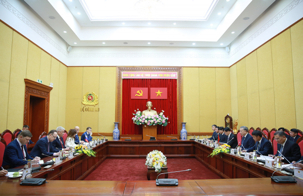 Bộ Công an Việt Nam và Bộ Nội vụ Liên bang Nga thắt chặt hợp tác -0