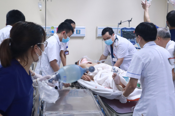Hà Nội có đội cấp cứu ngoại viện của Bệnh viện E và 115 -0