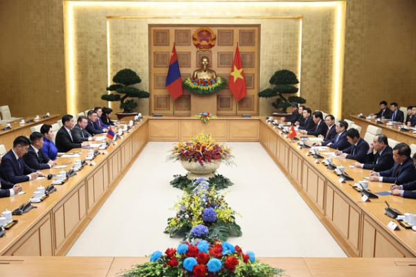 Thủ tướng Phạm Minh Chính tiếp Tổng thống Mông Cổ Ukhnaagiin Khurelsukh -0