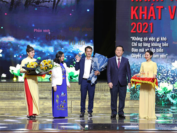 Chương trình  “Hồ Chí Minh – Hành trình khát vọng 2023”: Niềm tin và khát vọng -0
