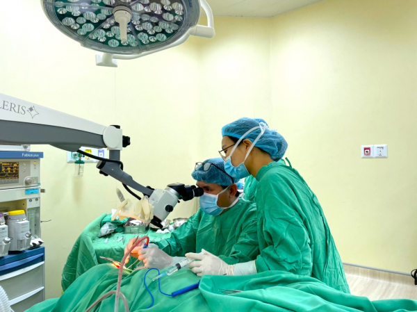 Bệnh viện 199  phẫu thuật mở xương chũm khó cho bệnh nhân người nước ngoài -1