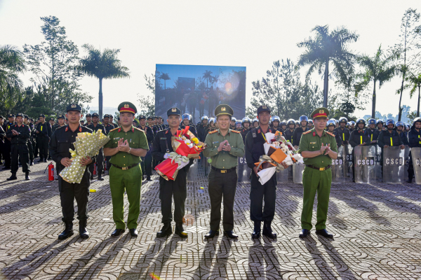 Công an Đắk Nông diễn tập phương án huy động, ra quân thực hiện nhiệm vụ của Tiểu đoàn CSCĐ dự bị chiến đấu -0