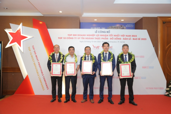 Petrovietnam đứng đầu Bảng xếp hạng 500 doanh nghiệp lợi nhuận tốt nhất Việt Nam 5 năm liên tiếp -0