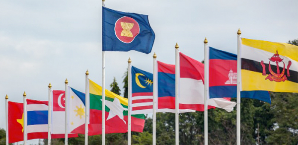 ASEAN với ánh nhìn từ nước Mỹ -0
