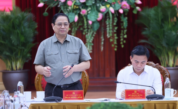 Thủ tướng Phạm Minh Chính làm việc với Ban Thường vụ Tỉnh ủy Thanh Hóa -0