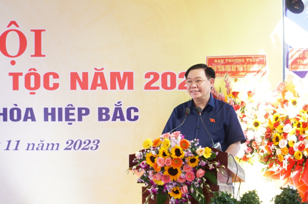 Chủ tịch Quốc hội Vương Đình Huệ dự Ngày hội Đại đoàn kết toàn dân tộc tại Đà Nẵng -0
