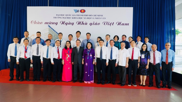 Chủ tịch nước thăm Trường Đại học Khoa học Xã hội và Nhân văn - Đại học Quốc gia TP Hồ Chí Minh -0