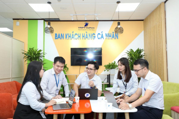 Khám phá không gian xanh ở “đại bản doanh” VNPT VinaPhone -0