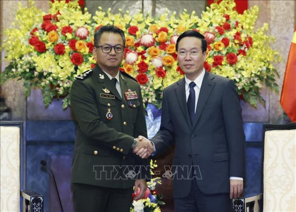 Chủ tịch nước Võ Văn Thưởng tiếp Phó Thủ tướng, Bộ trưởng Quốc phòng Campuchia -0