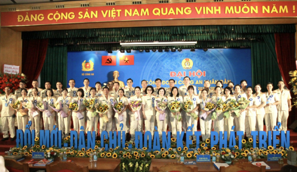 Tổng Bí thư Nguyễn Phú Trọng sẽ dự và phát biểu chỉ đạo Đại hội XIII Công đoàn Việt Nam -0